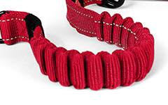 ショック吸収機能